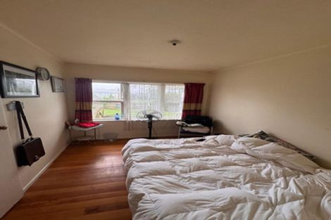 Photo of property in 1 Te Kanawa Crescent, Henderson, Auckland, 0610