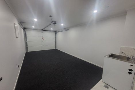 Photo of property in 8c Kent Road, Manurewa, Auckland, 2102