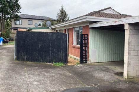 Photo of property in 2/8 Cape Road, Mangere, Auckland, 2022
