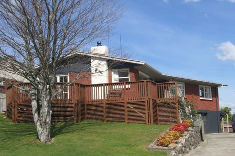 Photo of property in 8 Peachgrove Terrace, Hillcrest, Rotorua, 3015