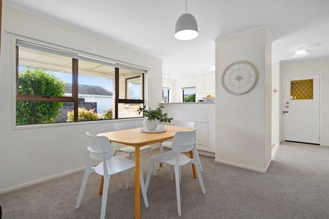 Photo of property in 10 Conrad Place, Leamington, Cambridge, 3432