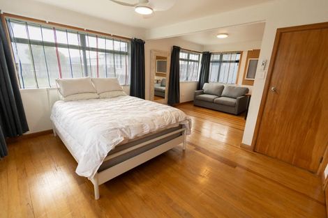 Photo of property in 67 Alpha Street, Cambridge, 3434