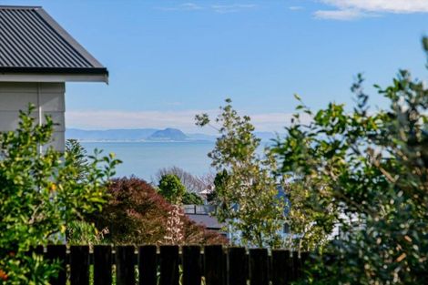Photo of property in 11 Whenuariri Place, Maketu, Te Puke, 3189