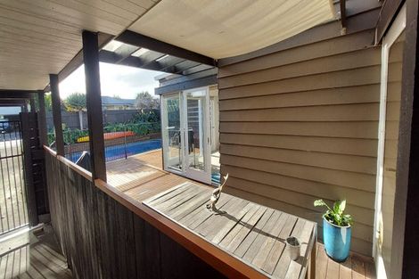 Photo of property in 19 Stratford Place, Otumoetai, Tauranga, 3110