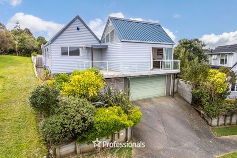Photo of property in 3 Lone Tree Grove, Kelson, Lower Hutt, 5010
