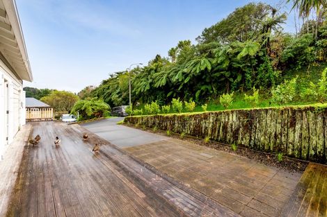 Photo of property in 11 Sycamore Grove, Lower Vogeltown, New Plymouth, 4310