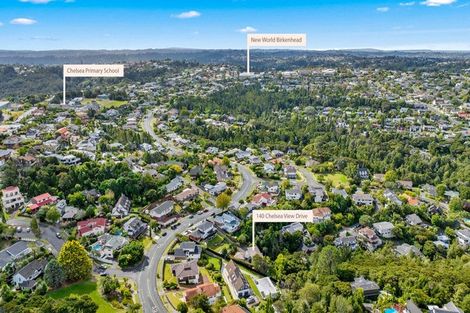 Photo of property in 140 Chelsea View Drive, Chatswood, Auckland, 0626