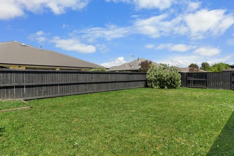 Photo of property in 9 Whitney Place, Rototuna North, Hamilton, 3210