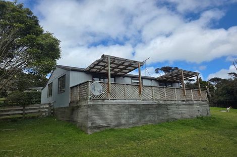 Photo of property in 315 Muriwai Road, Waimauku, 0881