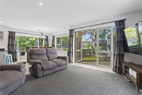 Photo of property in 16 Marshall Street, Rangiora, 7400