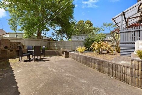 Photo of property in 1/11 Burundi Avenue, Clendon Park, Auckland, 2103