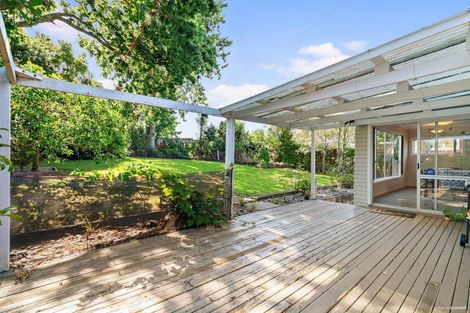Photo of property in 89 Stottholm Road, Titirangi, Auckland, 0604