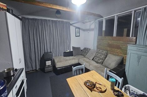 Photo of property in 31 Ruapehu Street, Castlecliff, Whanganui, 4501