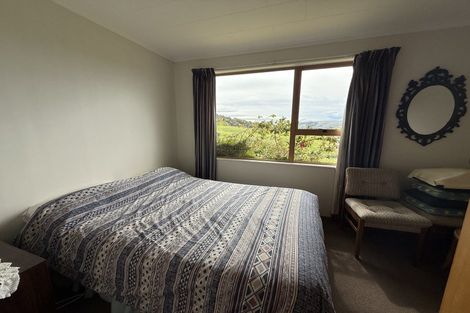 Photo of property in 112 Waikawa Curio Bay Road, Waikawa, Tokanui, 9884