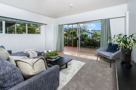 Photo of property in 12 Gretel Place, Hillcrest, Auckland, 0627