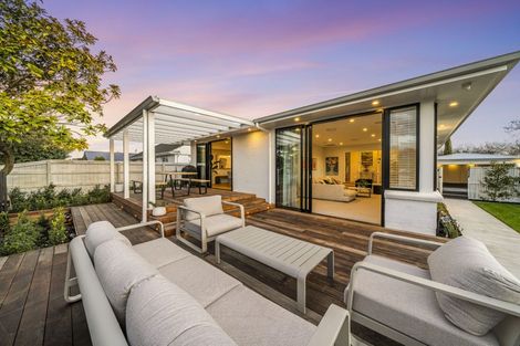 Photo of property in 23 Birkenhead Street, Avonhead, Christchurch, 8042