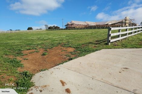 Photo of property in 3 Braxonne Close, Pukekohe, 2120