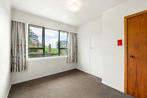 Photo of property in 245 Sunset Road, Sunnynook, Auckland, 0632