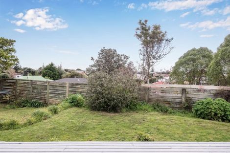 Photo of property in 9 Freyberg Crescent, Waikanae Beach, Waikanae, 5036