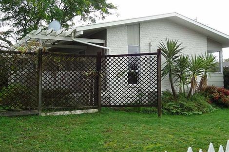 Photo of property in 32 Hibiscus Avenue, Hamilton Lake, Hamilton, 3204