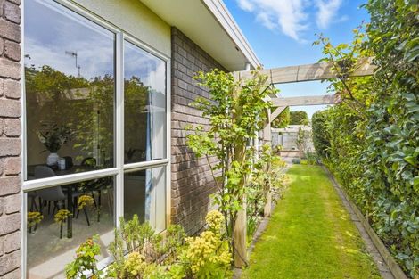 Photo of property in 26 Beach Haven Place, Paraparaumu Beach, Paraparaumu, 5032