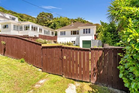 Photo of property in 28 Richmond Avenue, Karori, Wellington, 6012