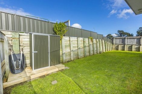 Photo of property in 21 Sunstone Crescent, Brown Owl, Upper Hutt, 5018