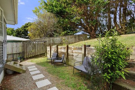 Photo of property in 47 Bedford Street, Cannons Creek, Porirua, 5024