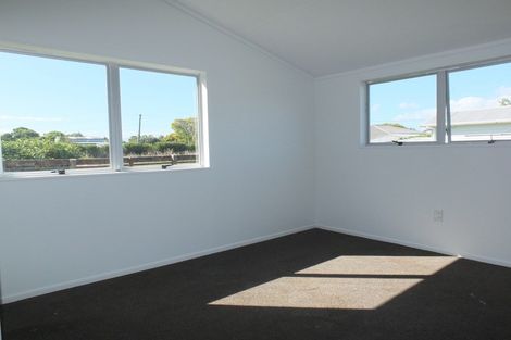 Photo of property in 33a Avenue Road, Foxton, 4814