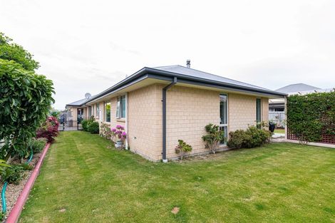 Photo of property in 27d Masefield Drive, Rolleston, 7614