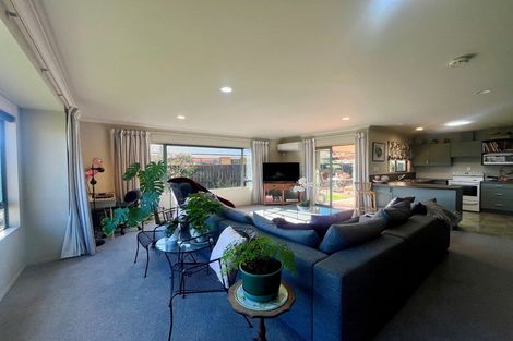 Photo of property in 7 Belgrove Drive, Waipukurau, 4200