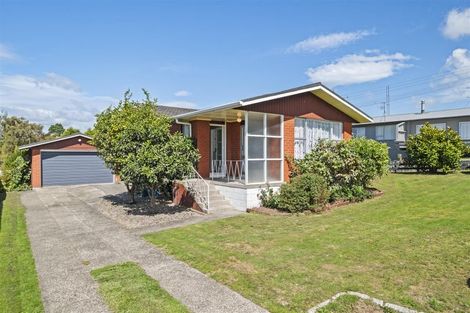 Photo of property in 3 Carter Drive, Pomare, Rotorua, 3015