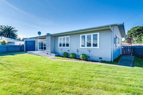 Photo of property in 2 Alexander Avenue, Onekawa, Napier, 4110