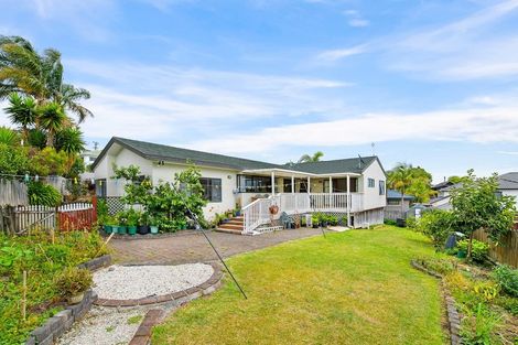 Photo of property in 14 Gerda Place, Ranui, Auckland, 0612