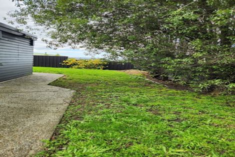 Photo of property in 2/44 Waimumu Road, Massey, Auckland, 0614