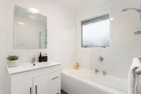 Photo of property in 15 Chadbury Street, Parklands, Christchurch, 8083