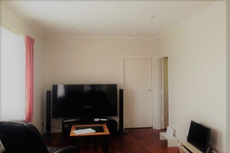 Photo of property in 3/12 Waiohua Road, Greenlane, Auckland, 1061