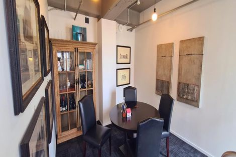 Photo of property in 4c69/118 Broadway, Newmarket, Auckland, 1023