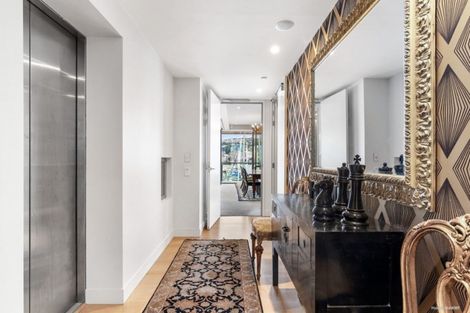 Photo of property in Clyde Quay Wharf, 2d/1 Clyde Quay Wharf, Te Aro, Wellington, 6011