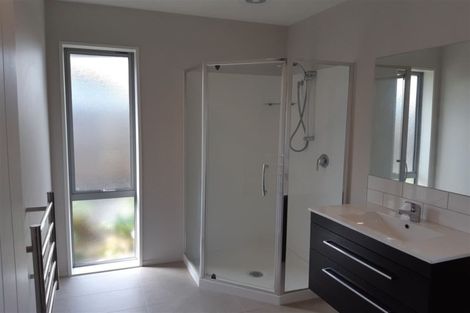 Photo of property in 3 Bradwell Crescent, Halswell, Christchurch, 8025