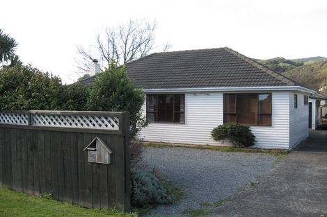 Photo of property in 55 Main Road, Wainuiomata, Lower Hutt, 5014