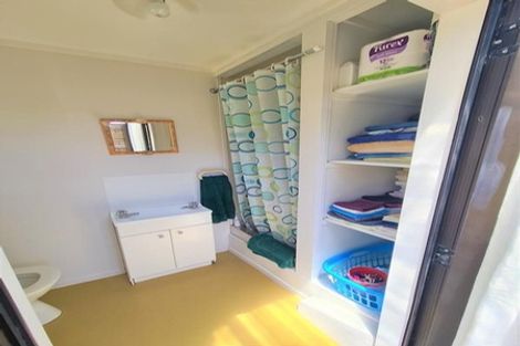 Photo of property in 102 Kowhai Avenue, Matarangi, Whitianga, 3592