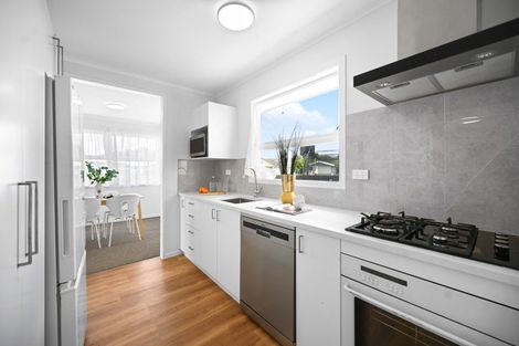 Photo of property in 10 Pamela Place, Deanwell, Hamilton, 3206