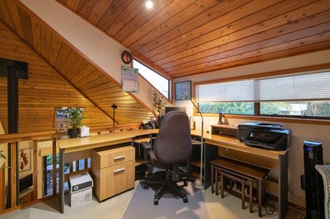 Photo of property in 323c Oceanbeach Road, Mount Maunganui, 3116