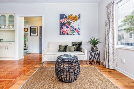 Photo of property in 708 Murdoch Road East, Akina, Hastings, 4122