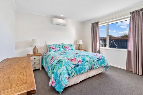 Photo of property in 52 Tamure Place, Ruakaka, 0116