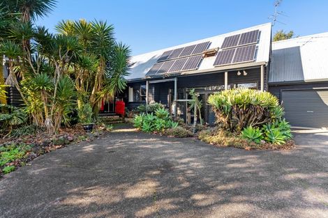 Photo of property in 679 Runciman Road, Runciman, Drury, 2578