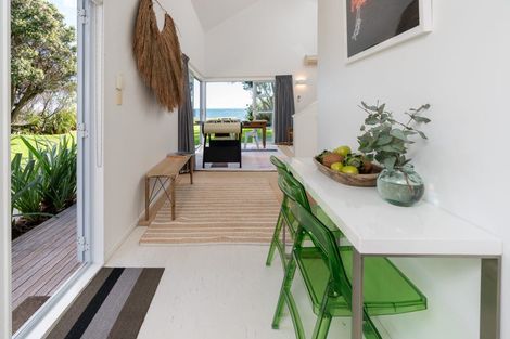 Photo of property in 55 Wharemauku Road, Raumati Beach, Paraparaumu, 5032