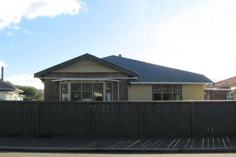 Photo of property in 164 Victoria Road, Saint Clair, Dunedin, 9012