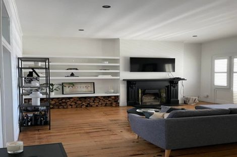 Photo of property in 2/207 Ponsonby Road, Ponsonby, Auckland, 1011